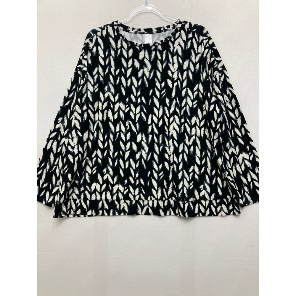 WynneLayers Long Sleeve Top 1X Black White Abstract Stretch Knit Relaxed